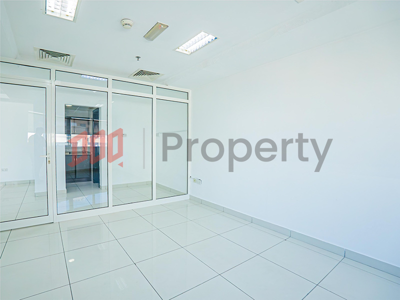 EXCLUSIVE OFFICE | FULLY FITTED | PARTITIONED