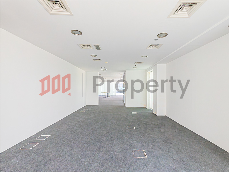 PRIME LOCATION | DDA LICENSE | VACANT