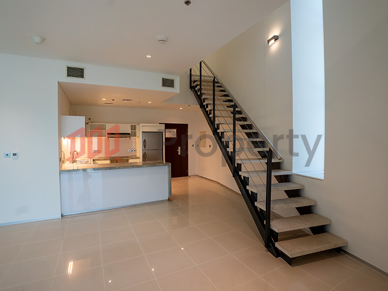 Unfurnished Duplex|Premium Amenities