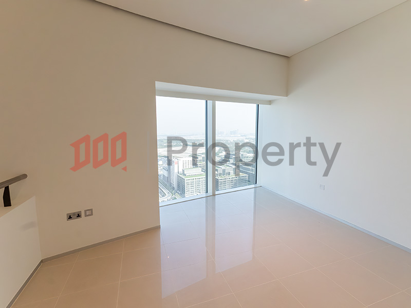 Unfurnished Duplex|Premium Amenities