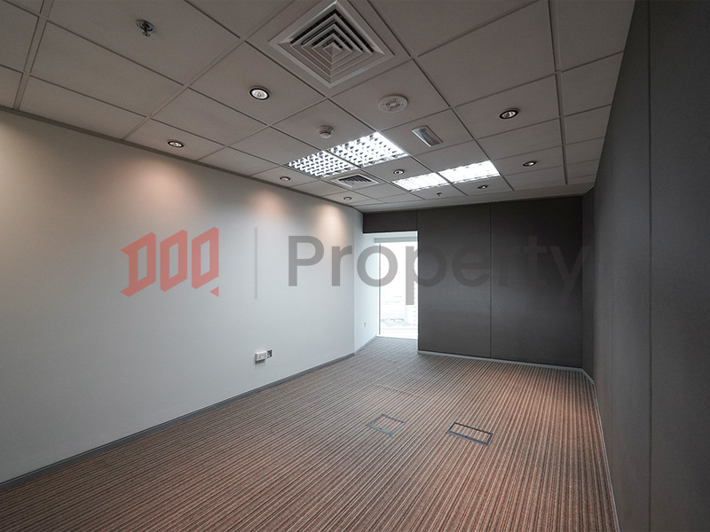 Premium Location | Office I Close to Metro