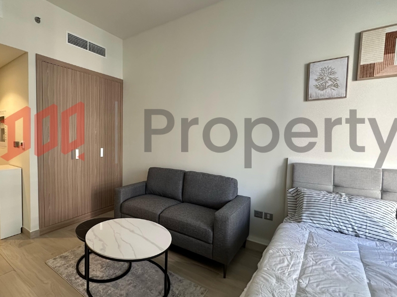 Huge Studio |AED 7000 Monthly |All Bills