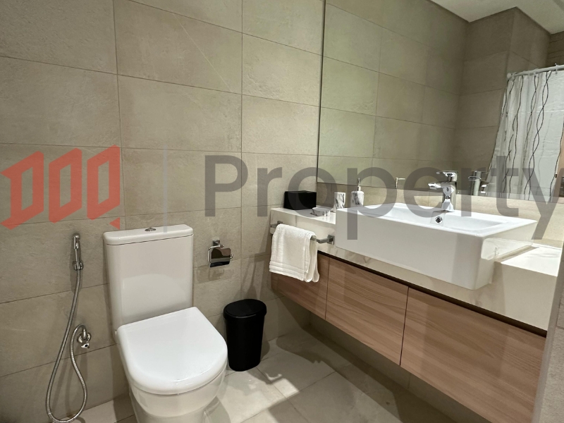 Huge Studio |AED 7000 Monthly |All Bills